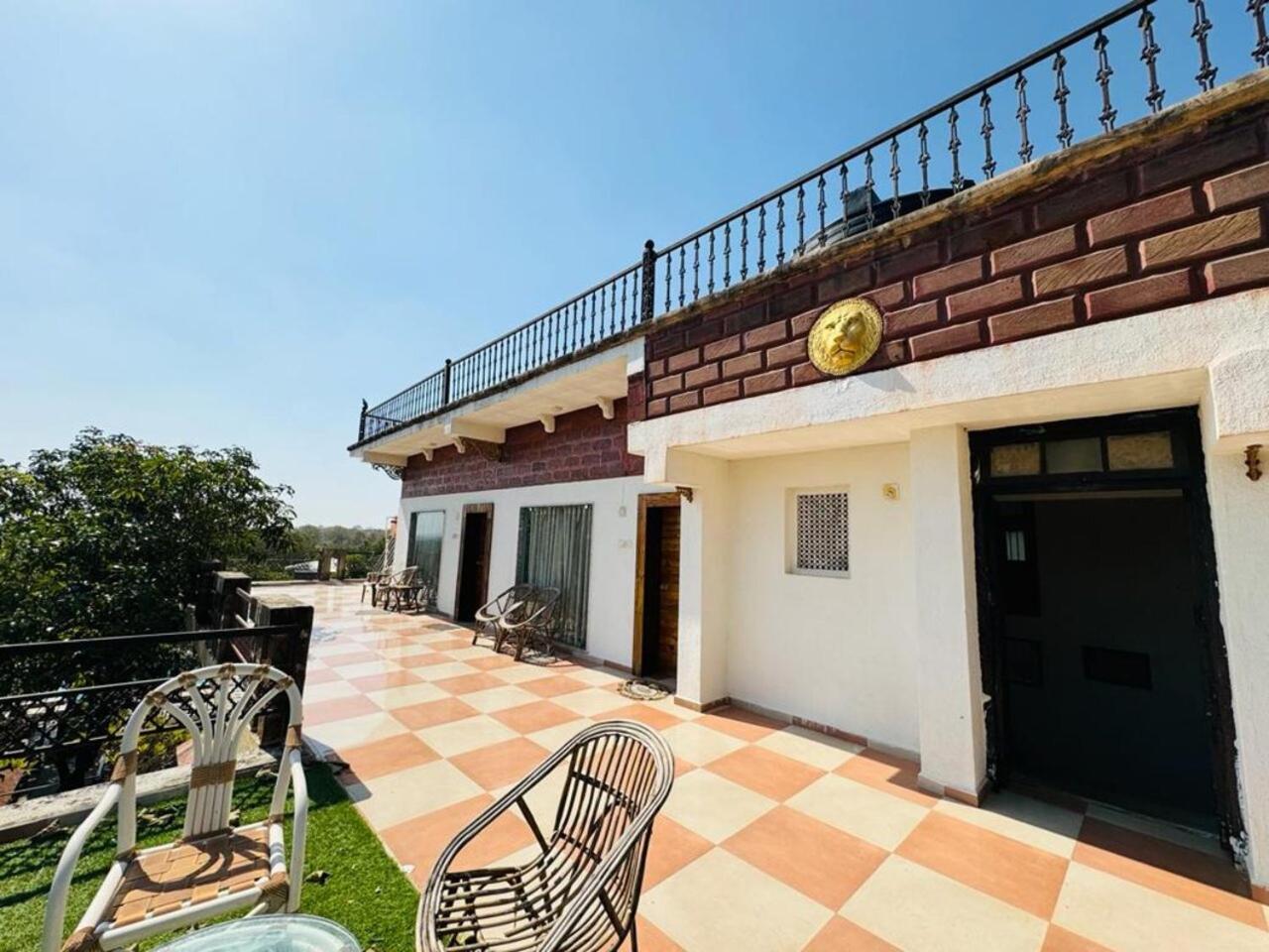 Gir Lions Paw Resort With Swimming Pool Sasan Gir Exterior photo