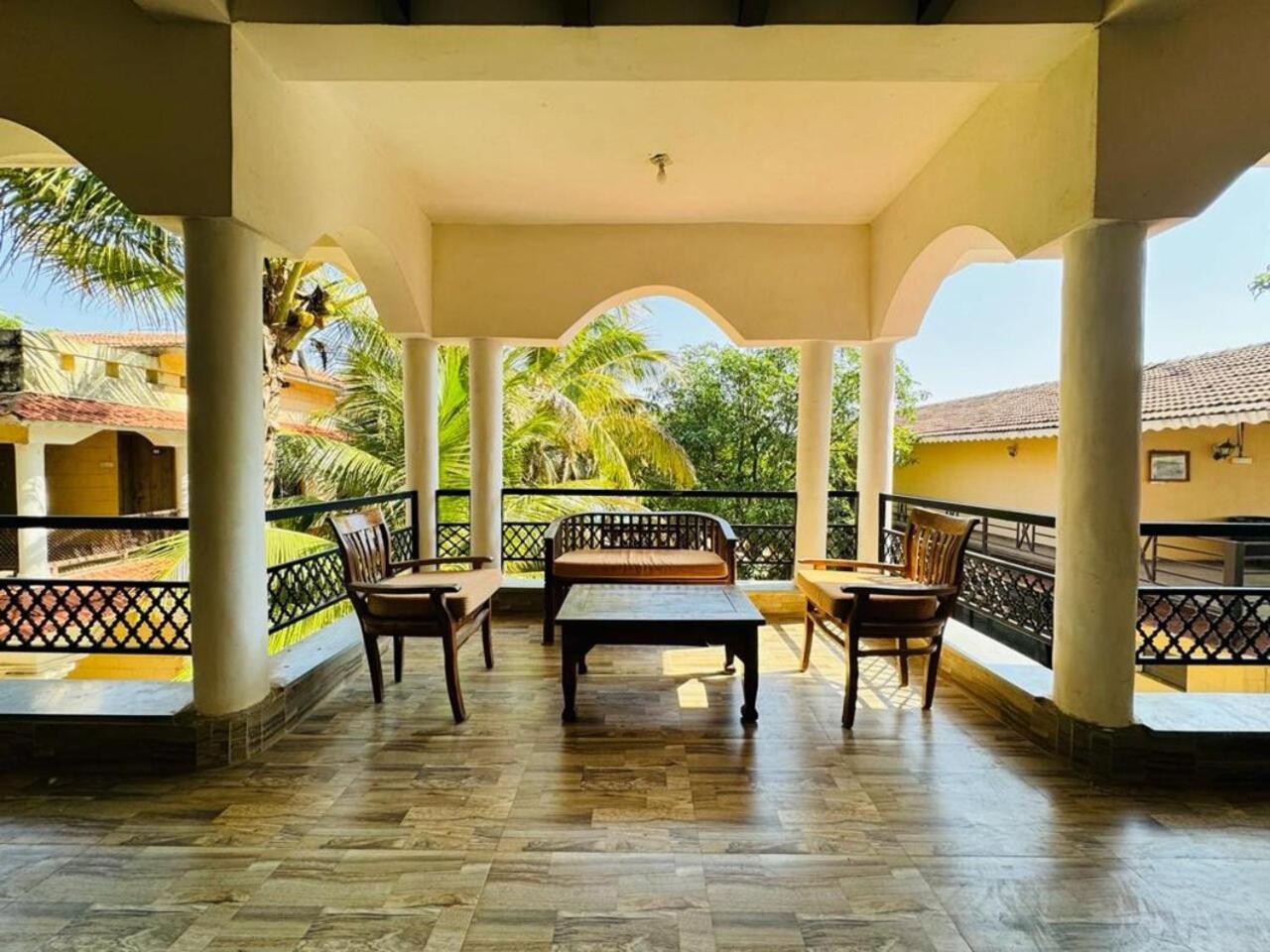 Gir Lions Paw Resort With Swimming Pool Sasan Gir Exterior photo