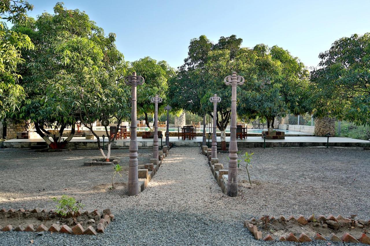Gir Lions Paw Resort With Swimming Pool Sasan Gir Exterior photo