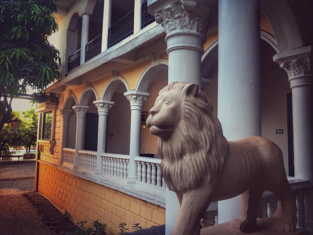 Gir Lions Paw Resort With Swimming Pool Sasan Gir Exterior photo